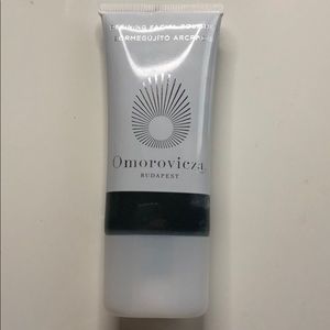 Omorovicza Refining Face Polisher
